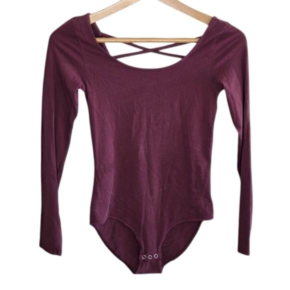 American Eagle Outfitters Tops - American Eagle Cotton Stretch Burgundy Long Sleeve Open Back Bodysuit Size XS